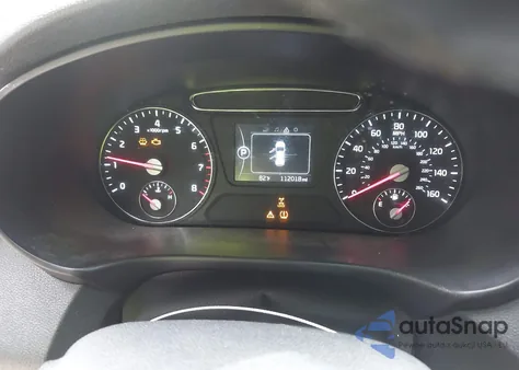 2018 Kia Sorento 2.4L Lx z USA, uszkodzony, nr VIN 5XYPGDA39JG348577